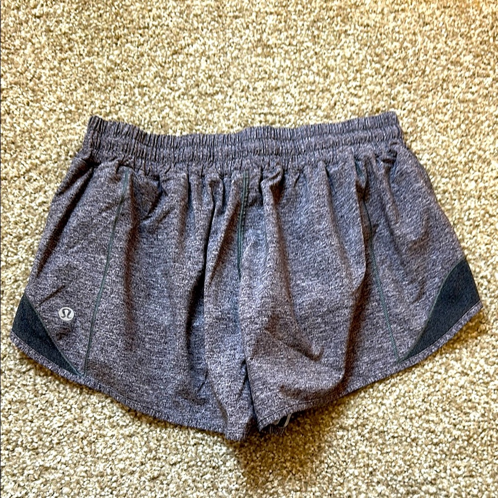 Lululemon Hotty Hot Low-rise Lined Shorts 4”
